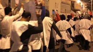 البحرين تعاقب مواطنا بالسجن لإحراقه علم العدو الإسرائيلي