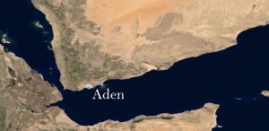 Aden: Several Injured, Homes Damages, Cars Burned as Clashes Sparked between Armed Forces