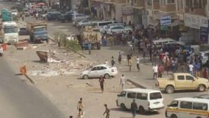Huge Explosion Targets the Convoy of Taiz Governor Affiliated with Saudi Coalition in Aden