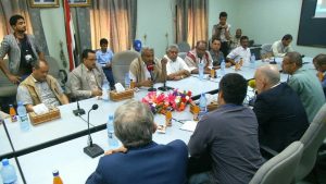 A Meeting Between Local Authority of Hodeidah with the Head of the International Monitoring Committee