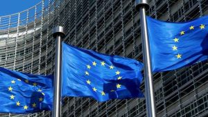 الاتحاد الأوروبي يؤكد أن إعادة الانتشار في موانئ الحديدة خطوة حاسمة