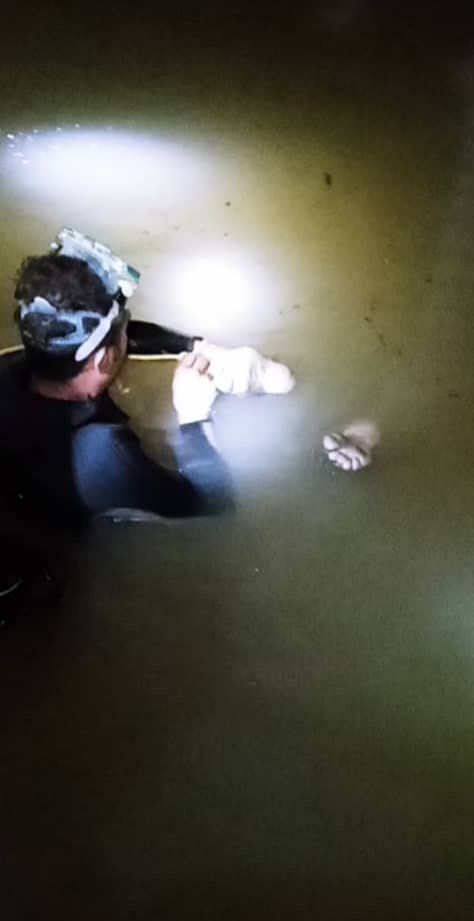 مصلحة الدفاع المدني تنتشل جثة شاب غرق في سد بمديرية الرضمة بمحافظة إب