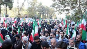 مسيرات حاشدة في جميع أنحاء إيران بمناسبة يوم مقارعة الإستكبار العالمي