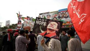 مظاهرات إحتجاجية على محاولة اغتيال عمران خان في باكستان