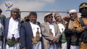 الحوثي والسامعي يشرفان على إنهاء قضية قتل بمنطقة الهشمة في التعزية