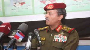 وزير الدفاع: الأمن البحري للمياه الإقليمية اليمنية له الأولوية في المرحلة المقبلة ولدينا خيارات لا يلومنا عليها أحد إن لجأنا إليها