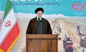 الرئيس الإيراني: لن نستسلم في حرب الإرادات