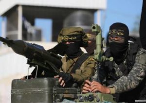 المقاومة الفلسطينية تعرض تجهيزها الصواريخ وقصف مستوطنات غلاف غزة